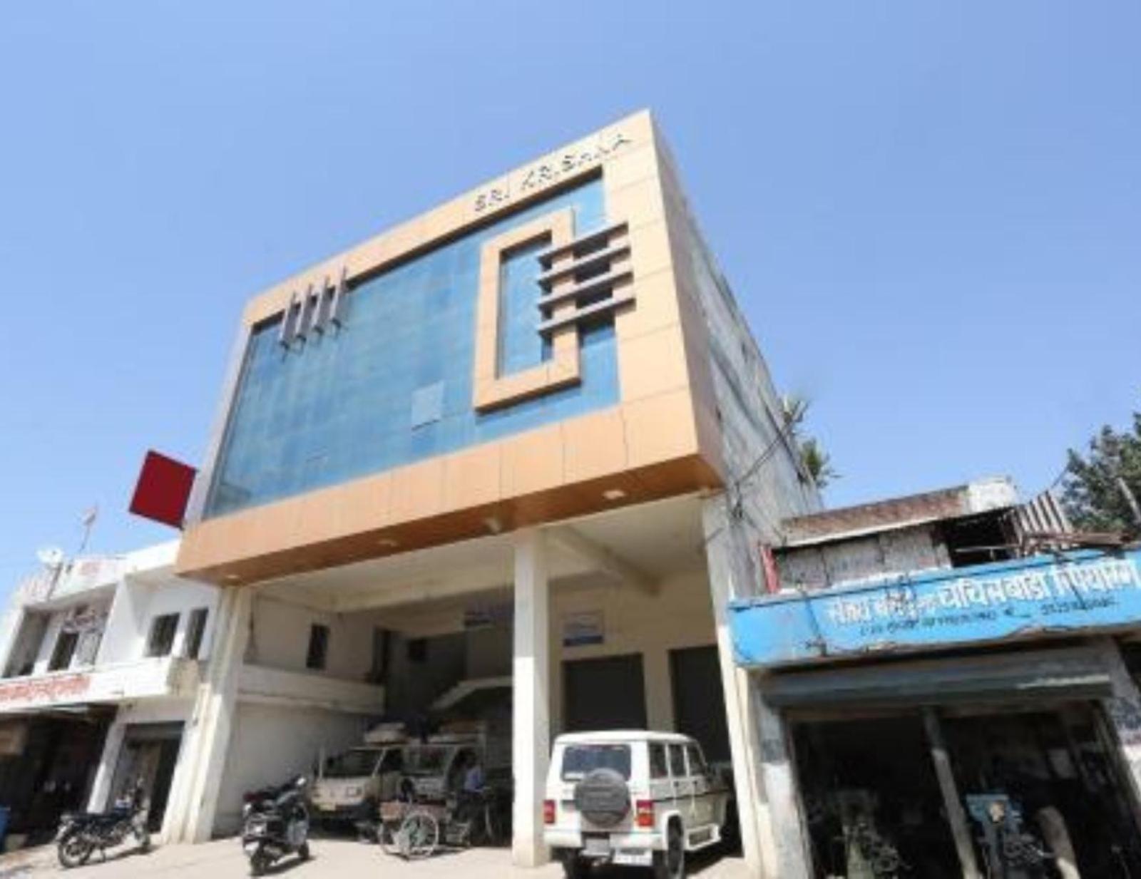 Hotel S K Palace Lucknow , Best Hotel In Lucknow , Hotel In Transport Nagar Lucknow ,Budget Hotels In לקנאו מראה חיצוני תמונה